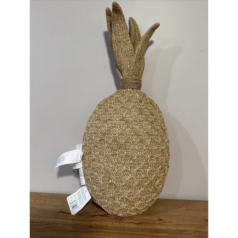 Pottery Barn Natural Fiber Pineapple Shape Throw Pillow Tropical Decor Tiki 20" - Picture 4 of 4